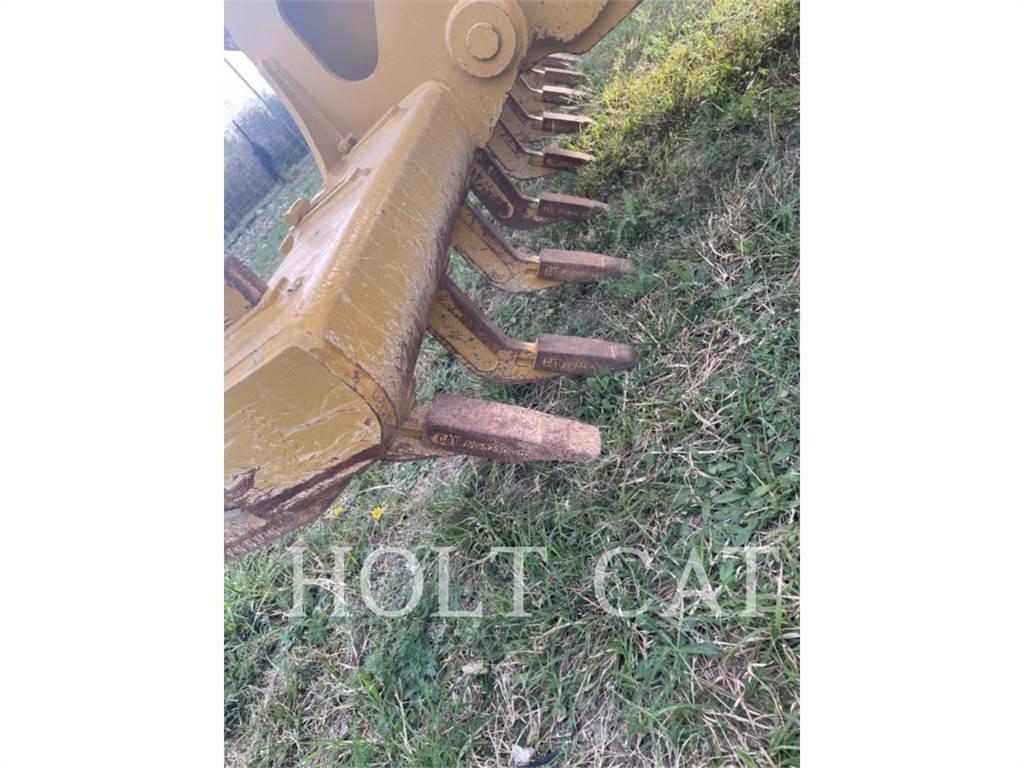 CAT 140 AWD 그레이더