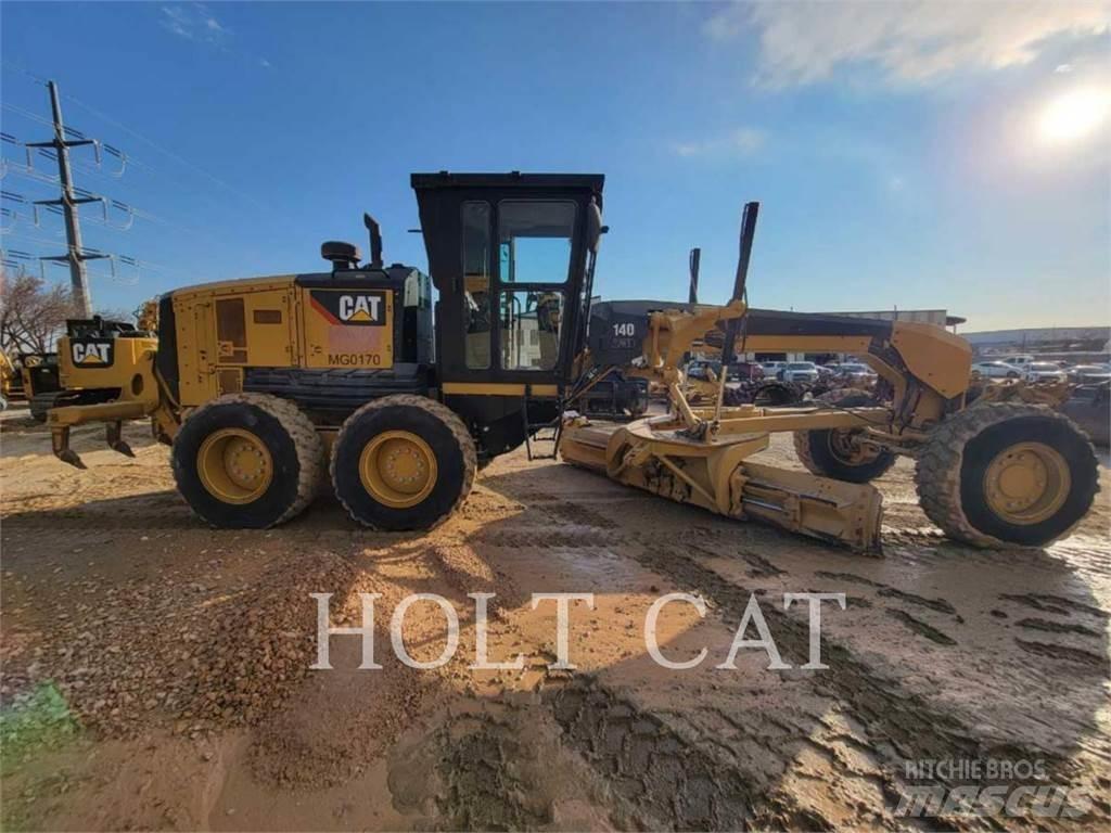 CAT 140 AWD 그레이더