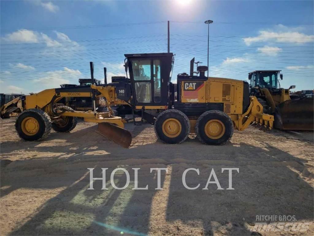 CAT 140 AWD 그레이더