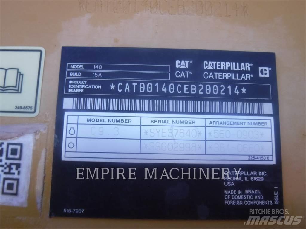 CAT 14015 그레이더