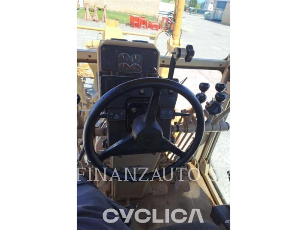 CAT 140H 그레이더