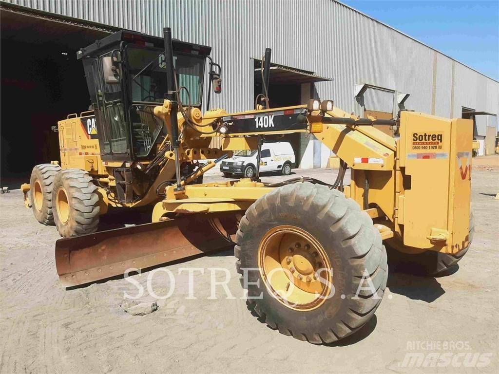 CAT 140K 그레이더