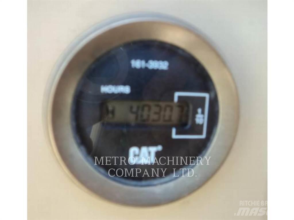 CAT 140K 그레이더