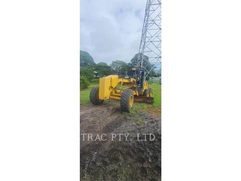 CAT 140M 그레이더