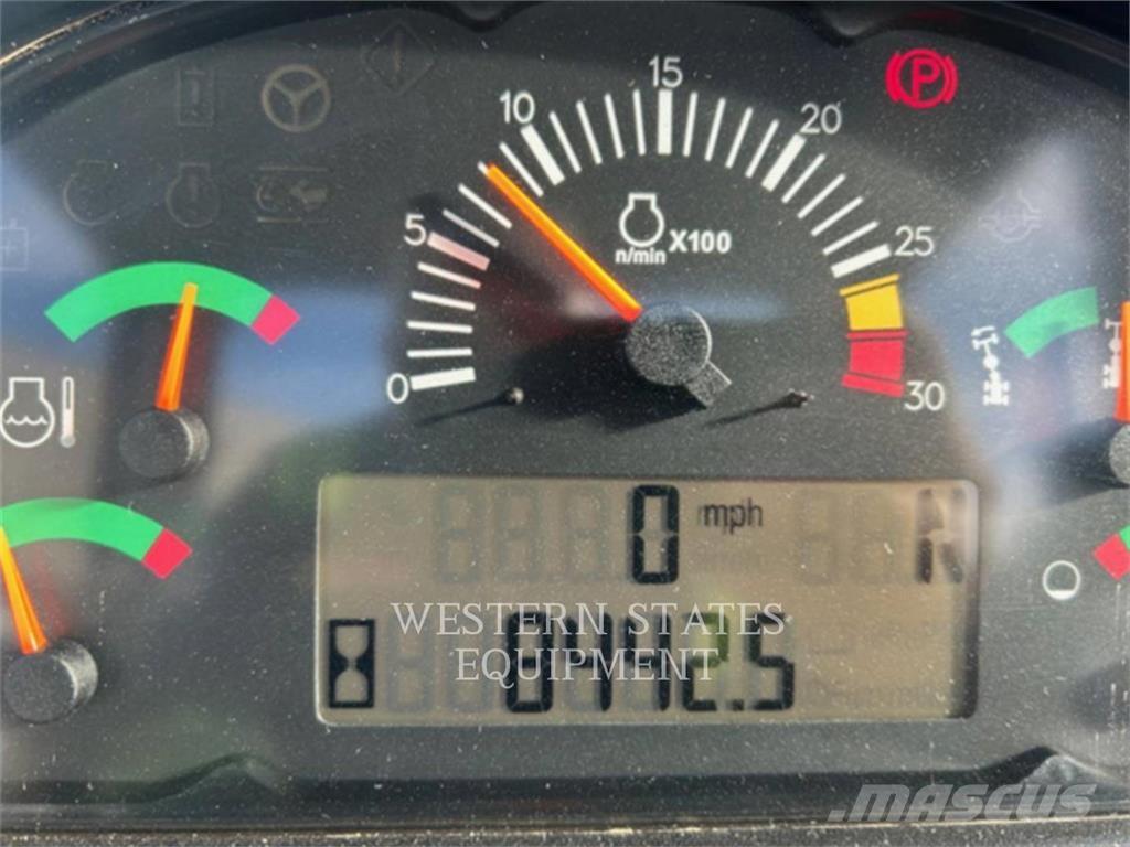 CAT 140M 그레이더