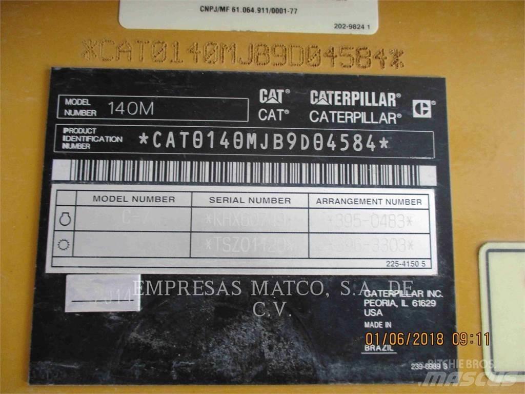CAT 140M 그레이더