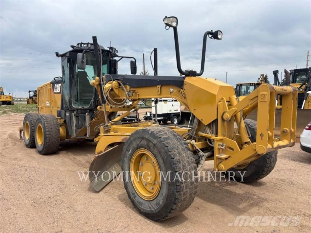 CAT 140M 2 그레이더