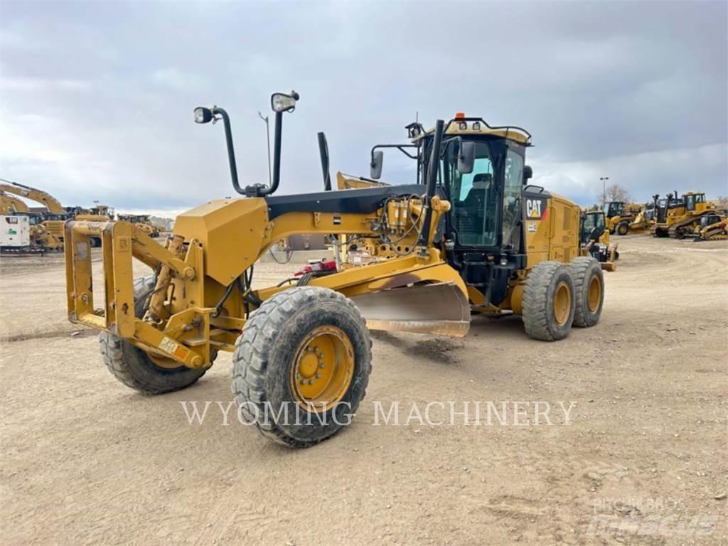 CAT 140M 2 그레이더