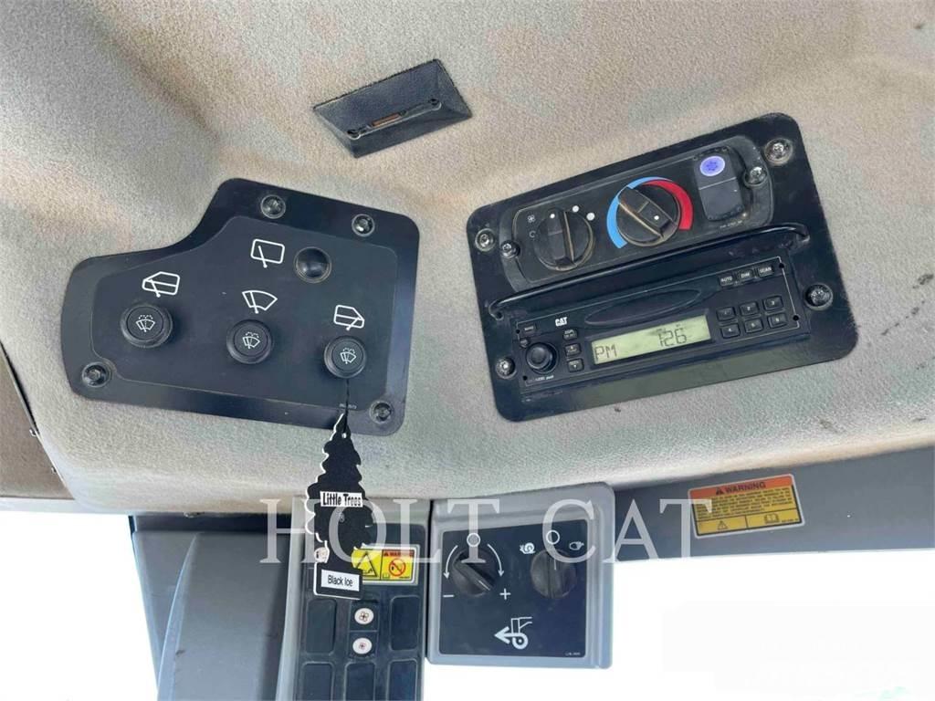 CAT 140M AWD 그레이더