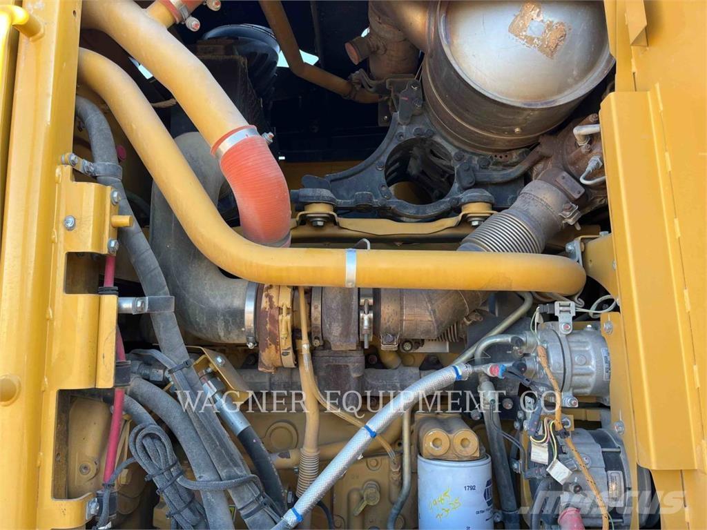 CAT 140M2AWD 그레이더