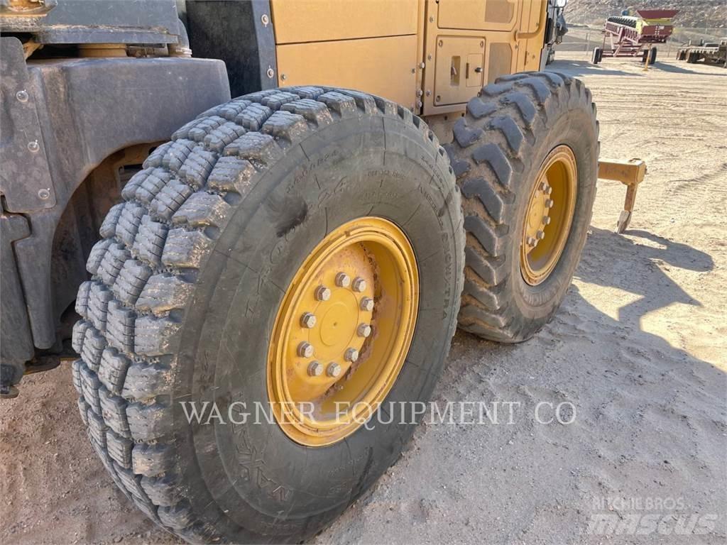 CAT 140M3 그레이더