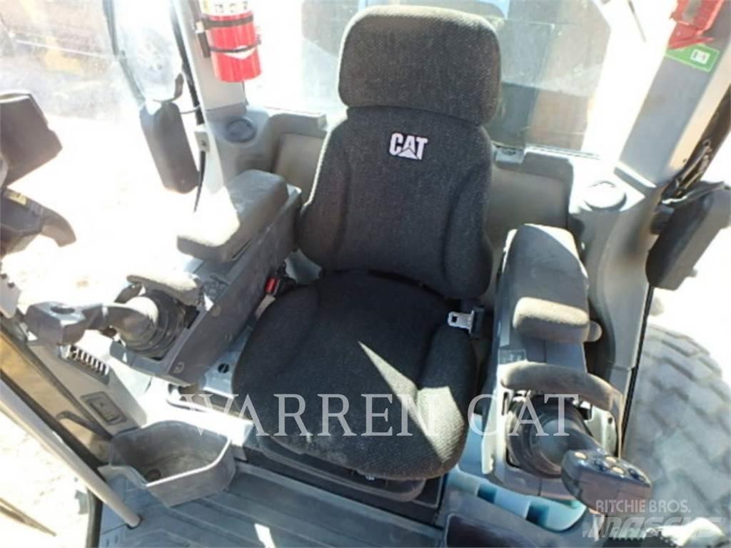 CAT 140M3 그레이더