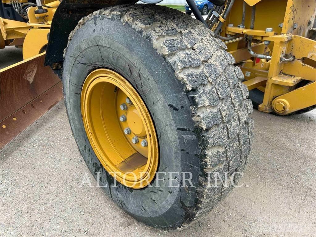 CAT 140M3 그레이더