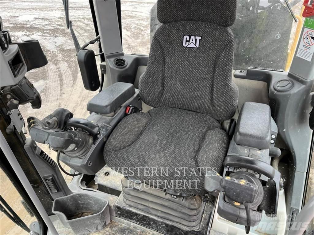 CAT 140M3 그레이더