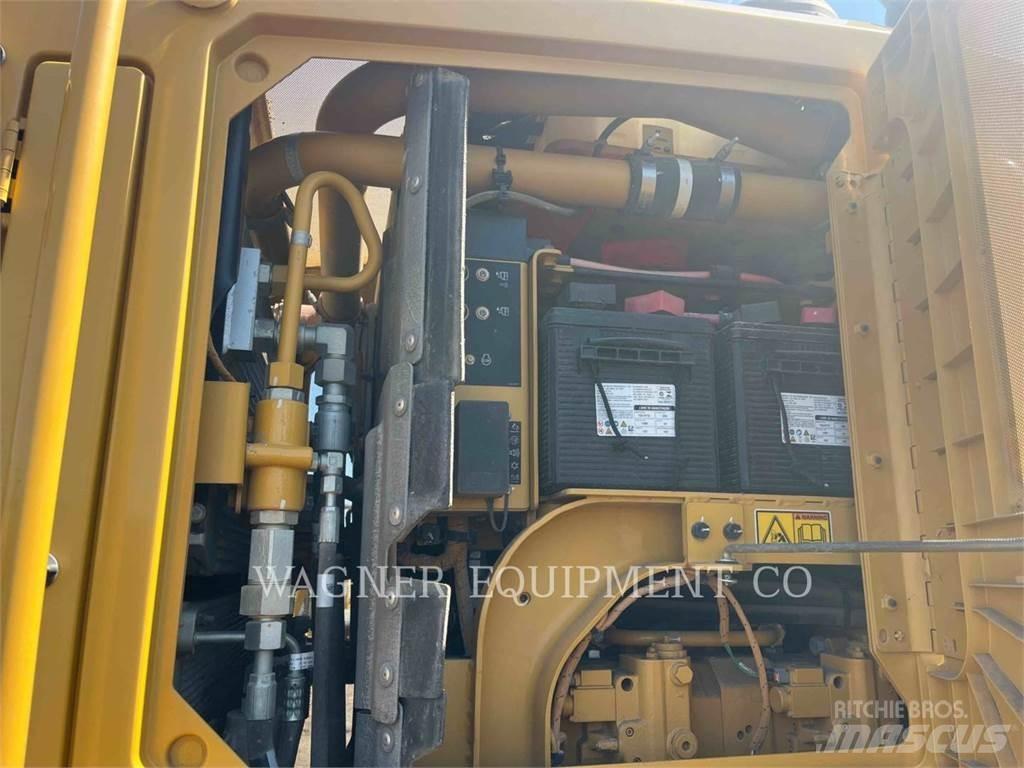 CAT 140M3AWD 그레이더