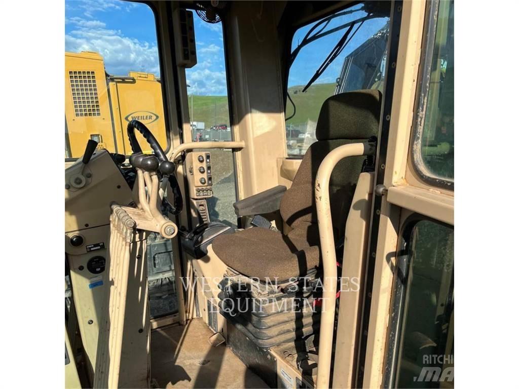 CAT 143H 그레이더