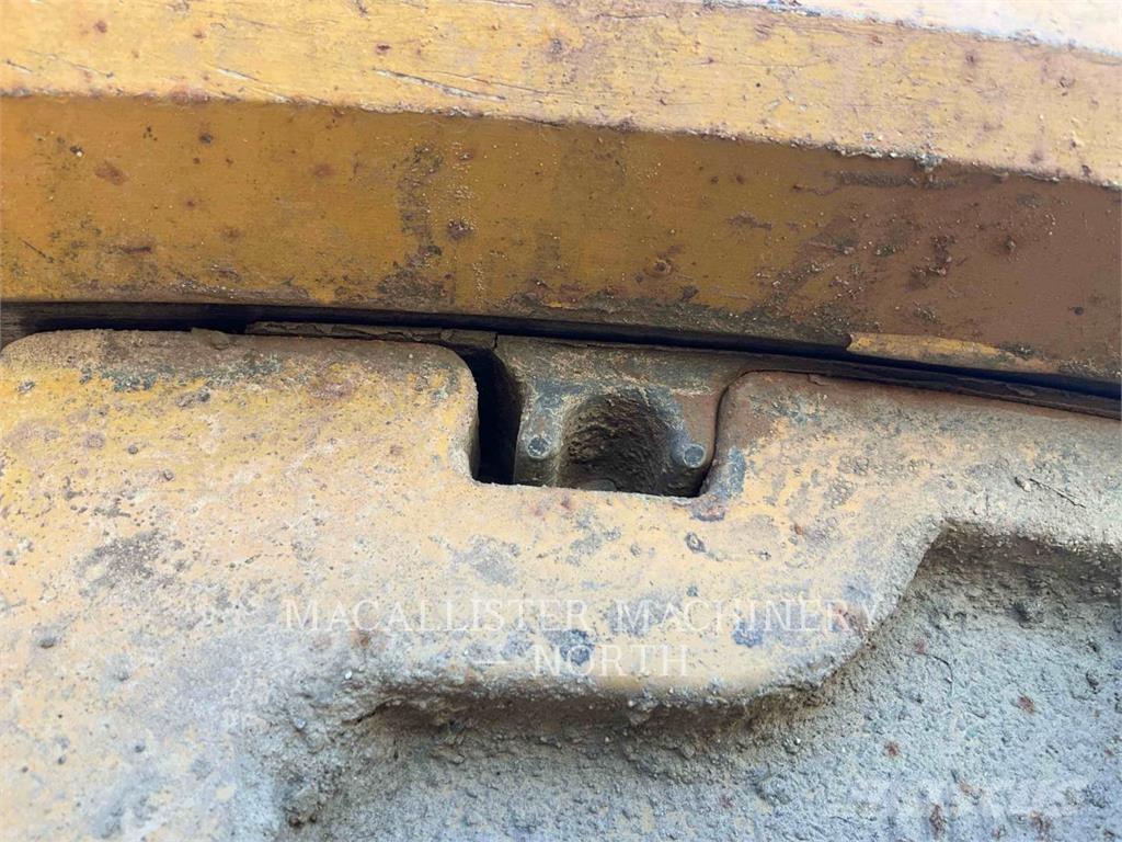 CAT 150 그레이더