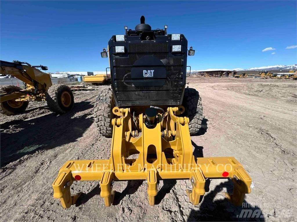 CAT 150 15 그레이더