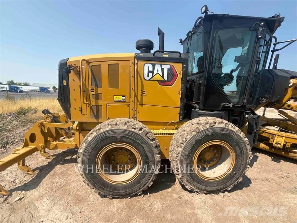 CAT 150 15 그레이더
