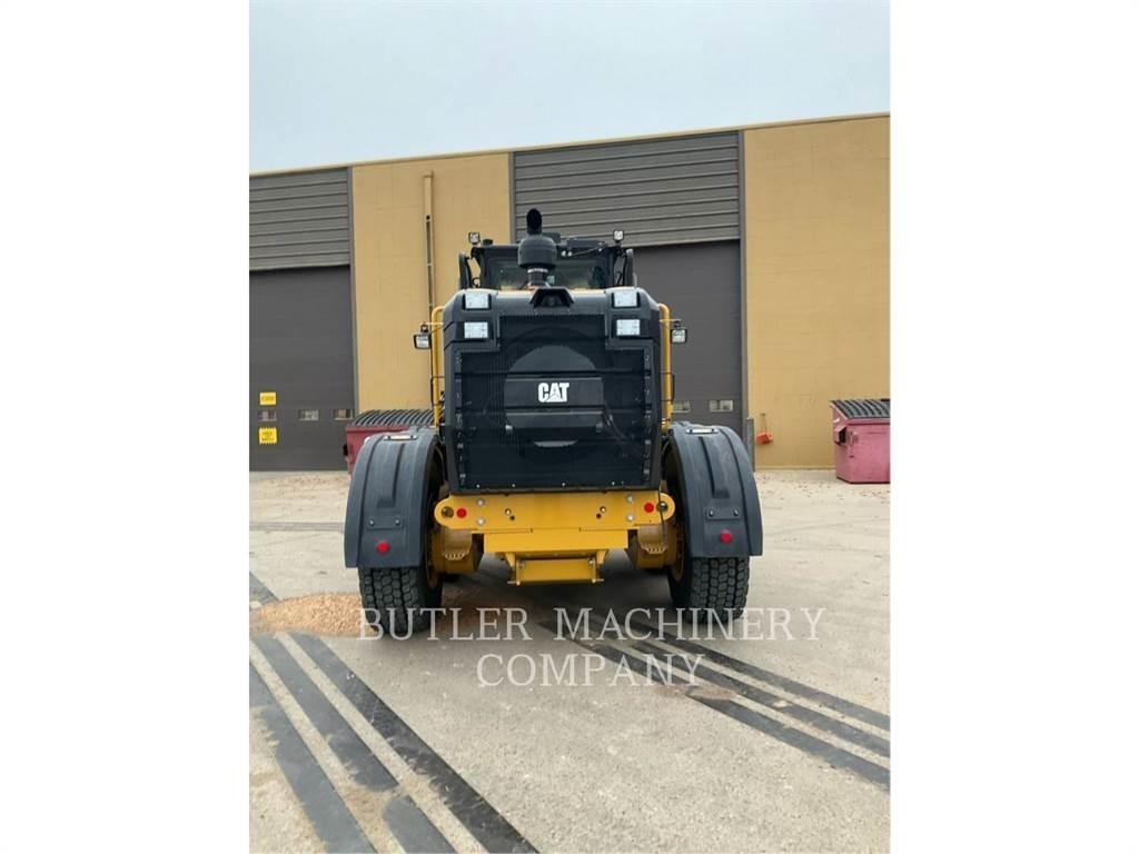 CAT 150-15AWD 그레이더