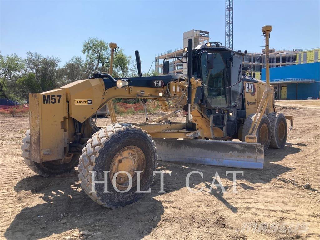 CAT 150-15AWD 그레이더