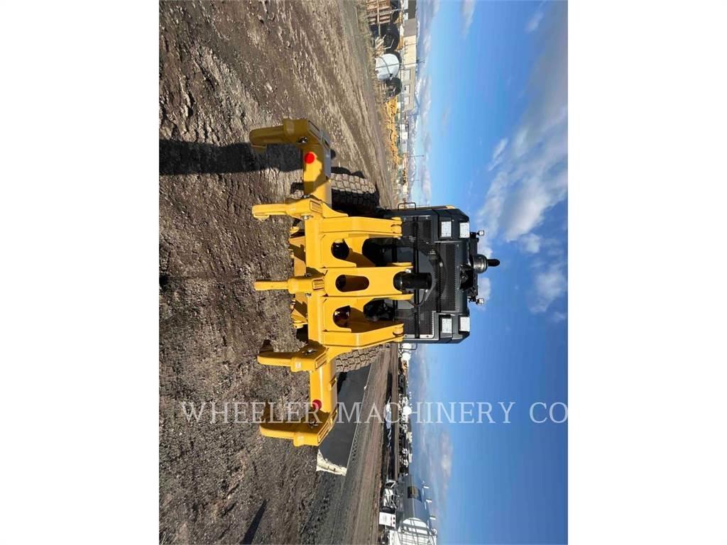 CAT 150 AWD 그레이더