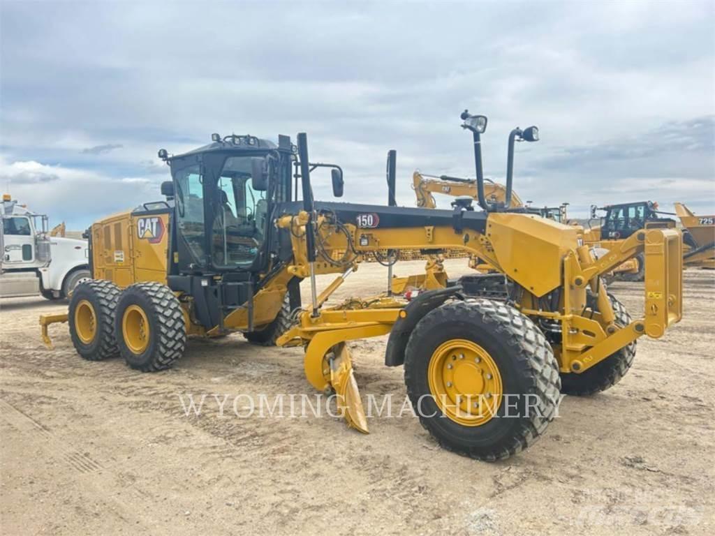 CAT 150 AWD 그레이더