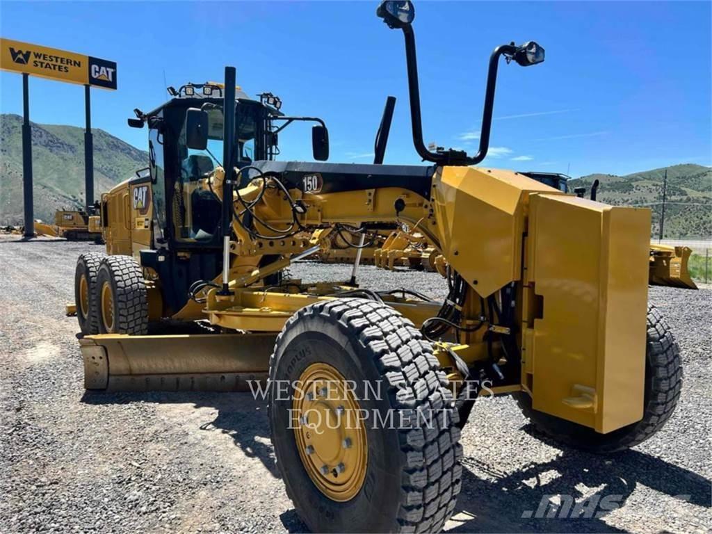 CAT 150 AWD 그레이더