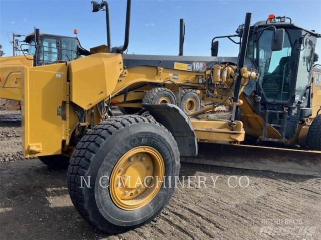 CAT 160 그레이더