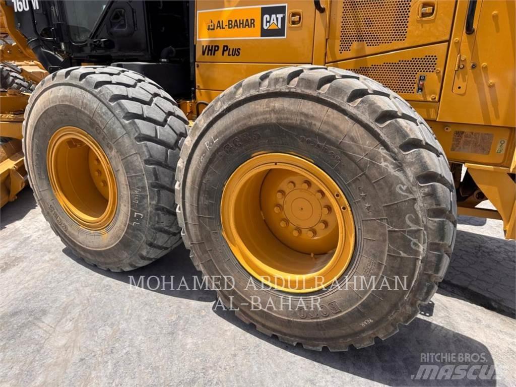 CAT 160M AWD 그레이더