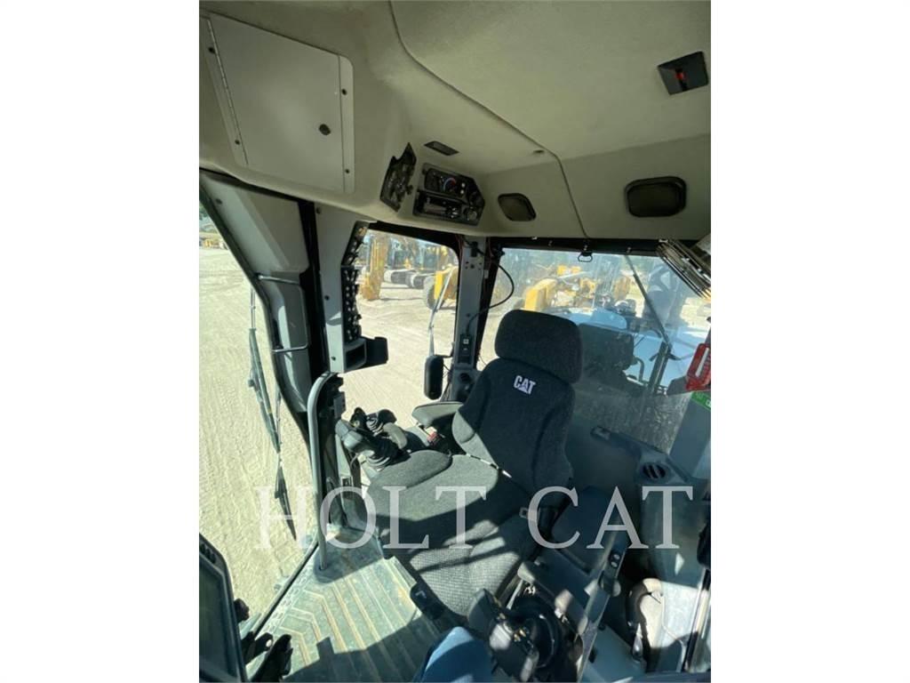 CAT 160M3 그레이더