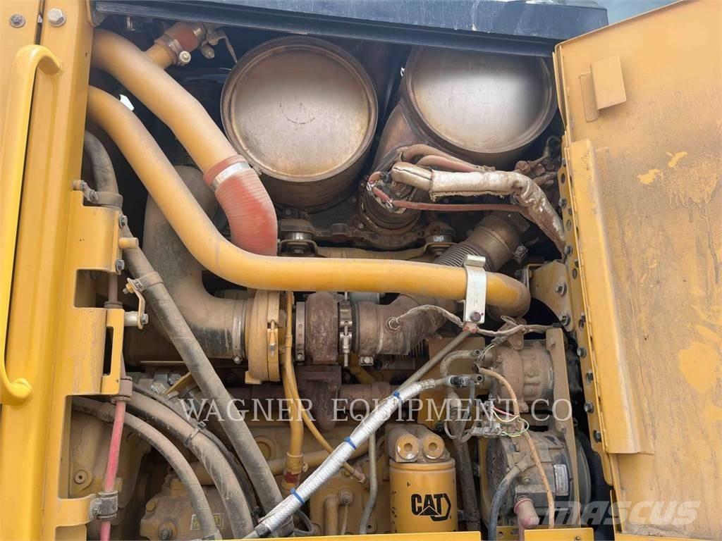 CAT 160M3 AWD 그레이더