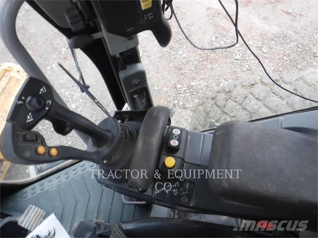 CAT 160M3 AWD 그레이더