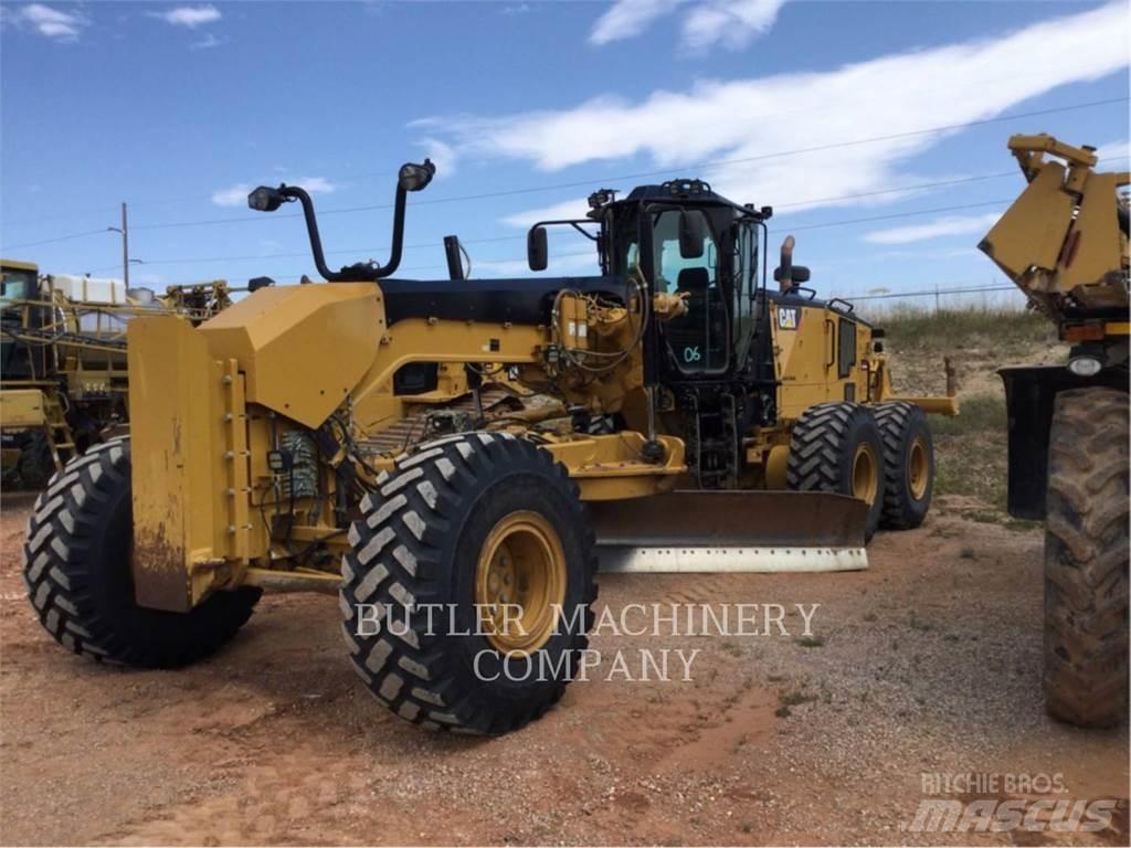 CAT 18 M3 그레이더