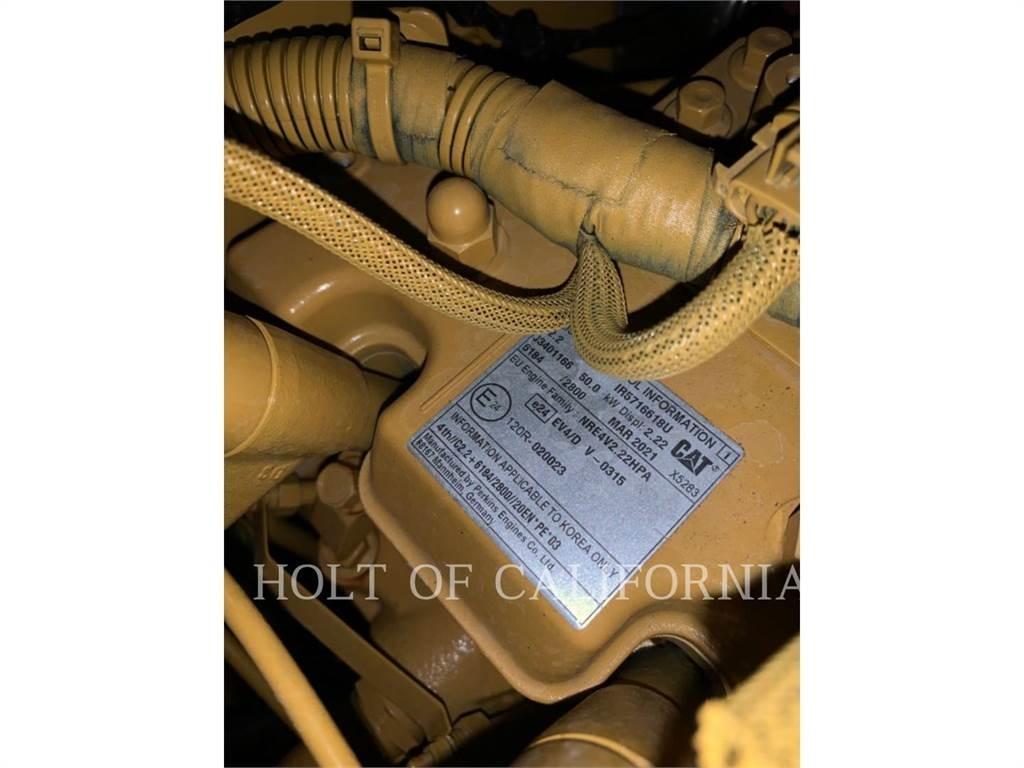 CAT 226 HF  스키드로더