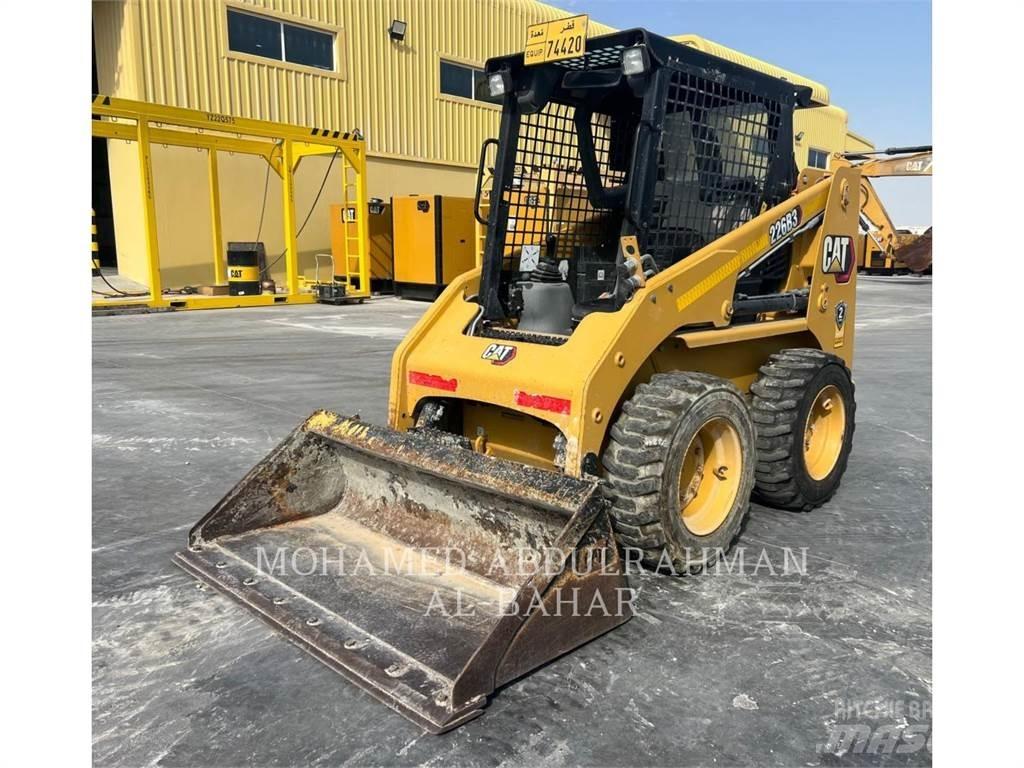 CAT 226B3LRC  스키드로더