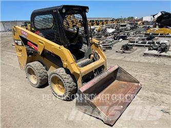 CAT 226D  스키드로더