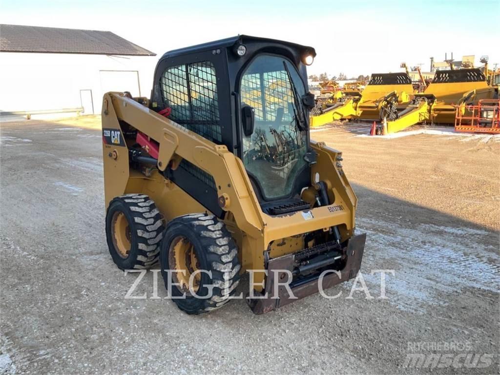 CAT 226D  스키드로더