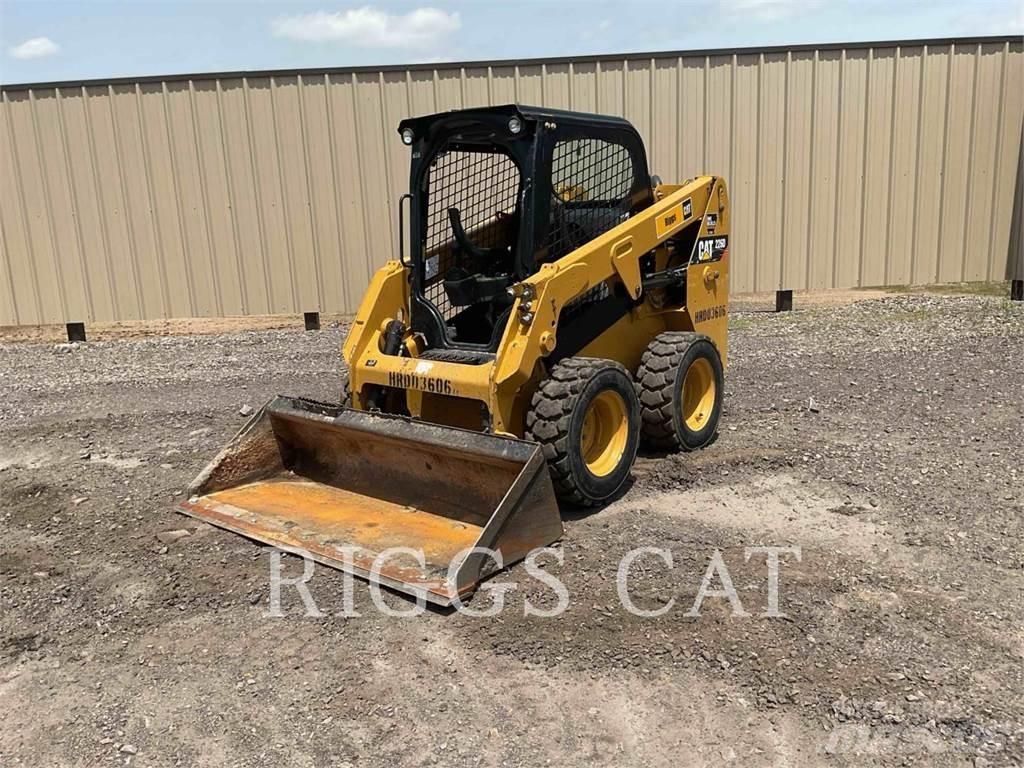 CAT 226D  스키드로더