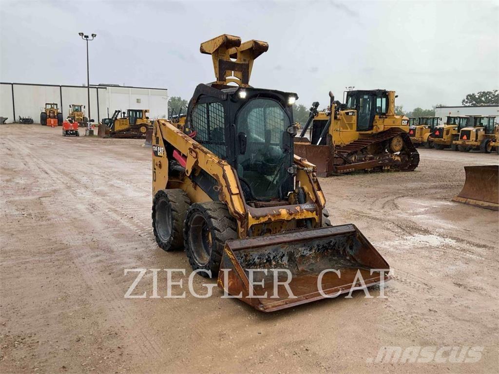 CAT 226D  스키드로더