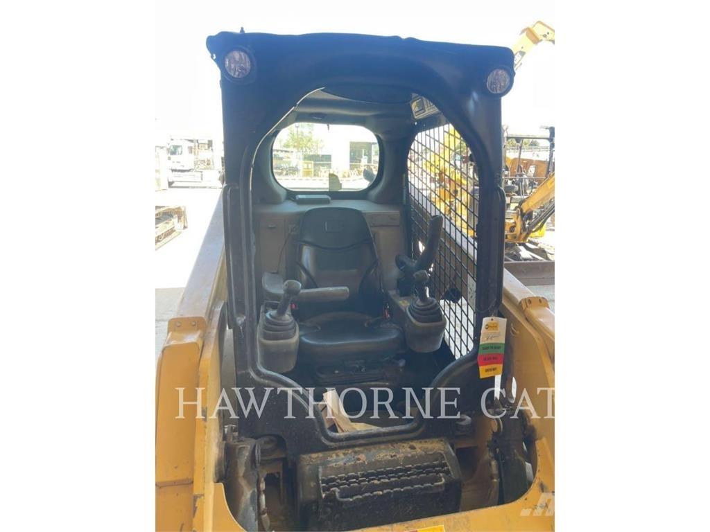 CAT 226D  스키드로더