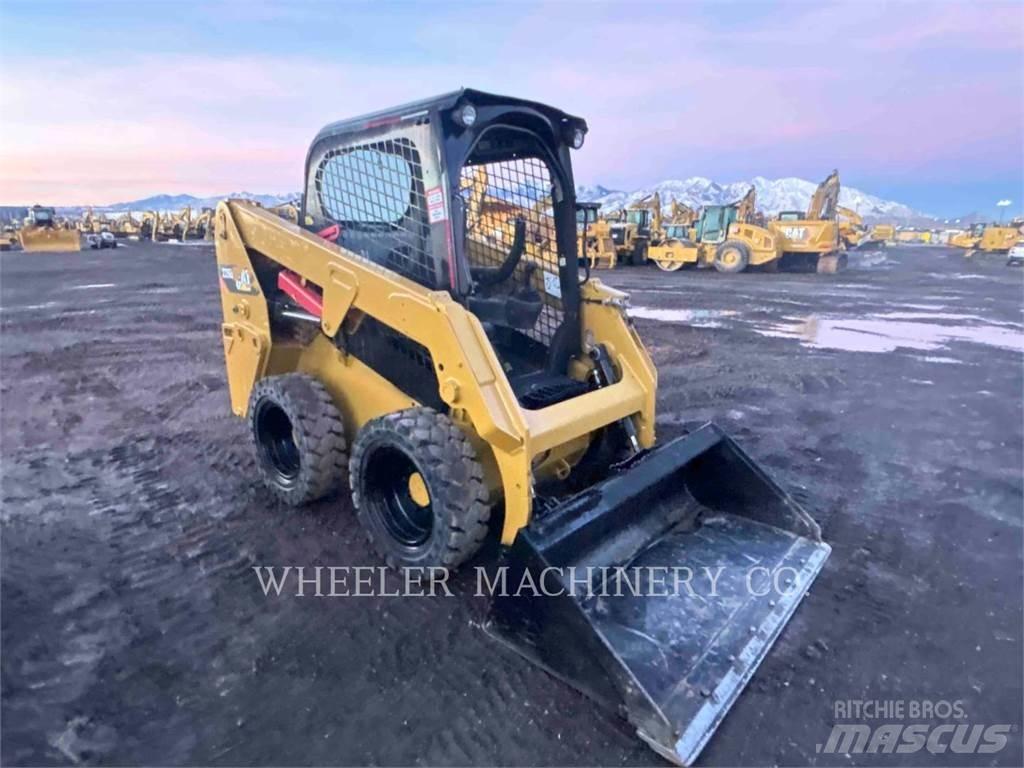 CAT 226D C1-H2  스키드로더