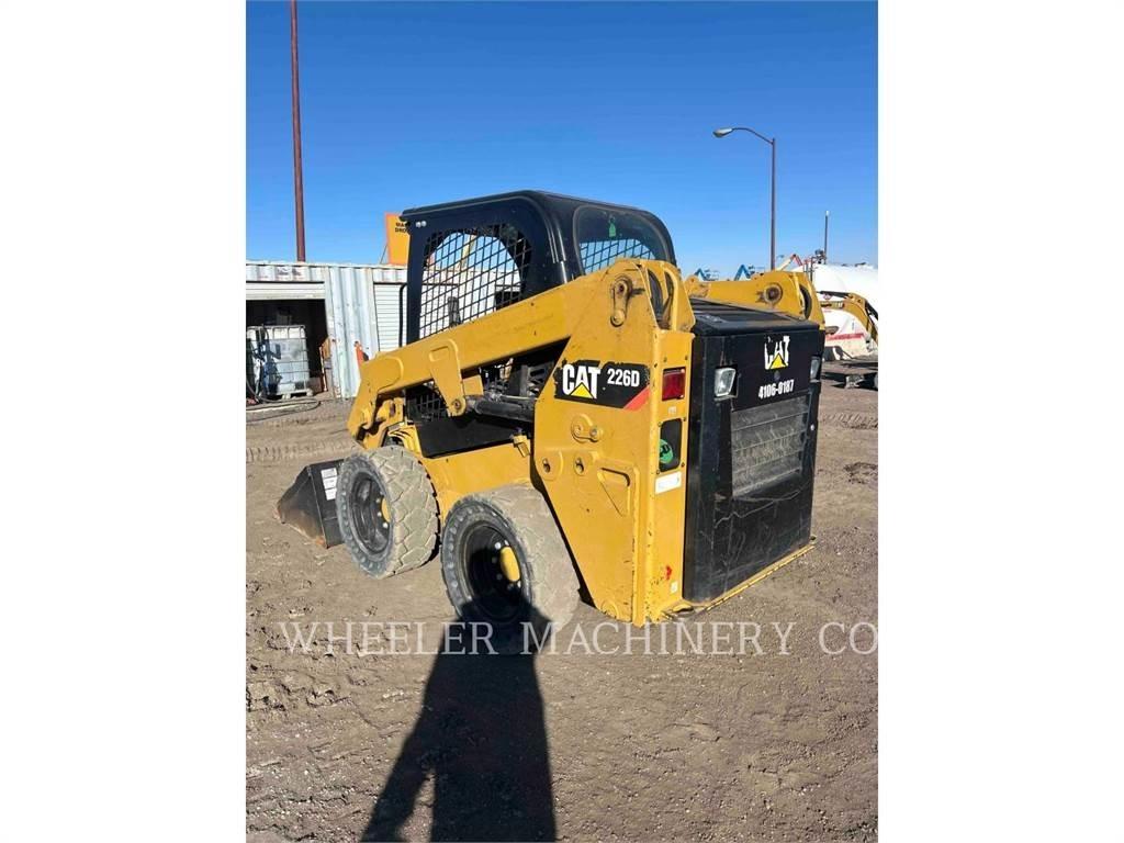 CAT 226D C1-H2  스키드로더