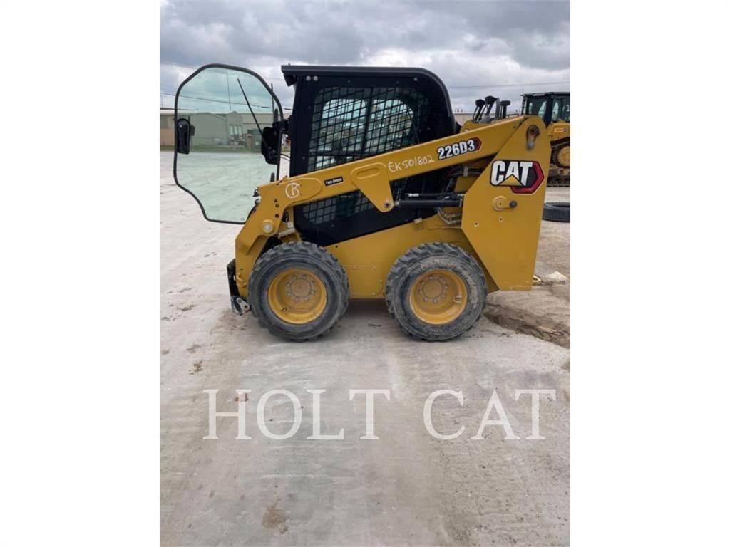 CAT 226D CAB  스키드로더