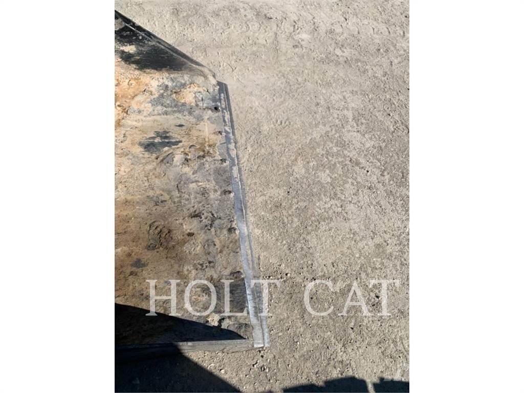 CAT 226D CAB  스키드로더