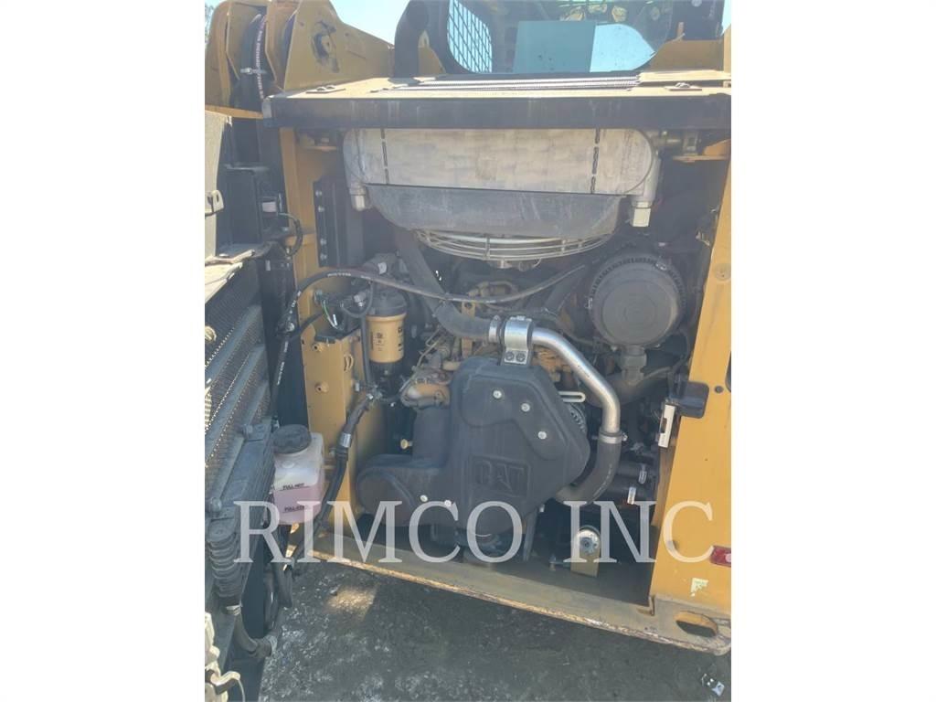 CAT 226D3  스키드로더