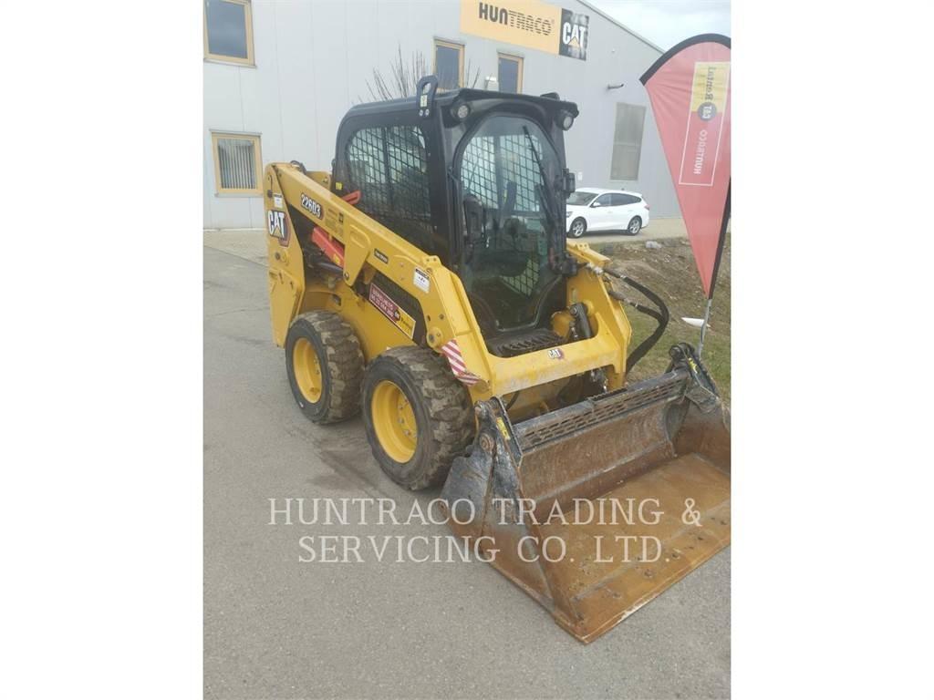 CAT 226D3  스키드로더