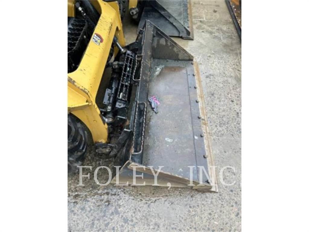 CAT 226D3  스키드로더