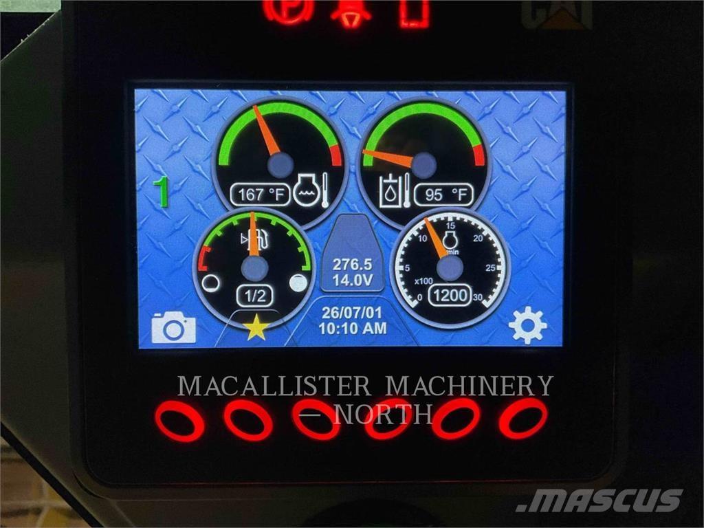 CAT 226D3 AQ  스키드로더