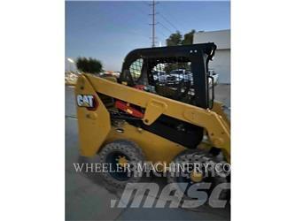 CAT 226D3 C1H2  스키드로더